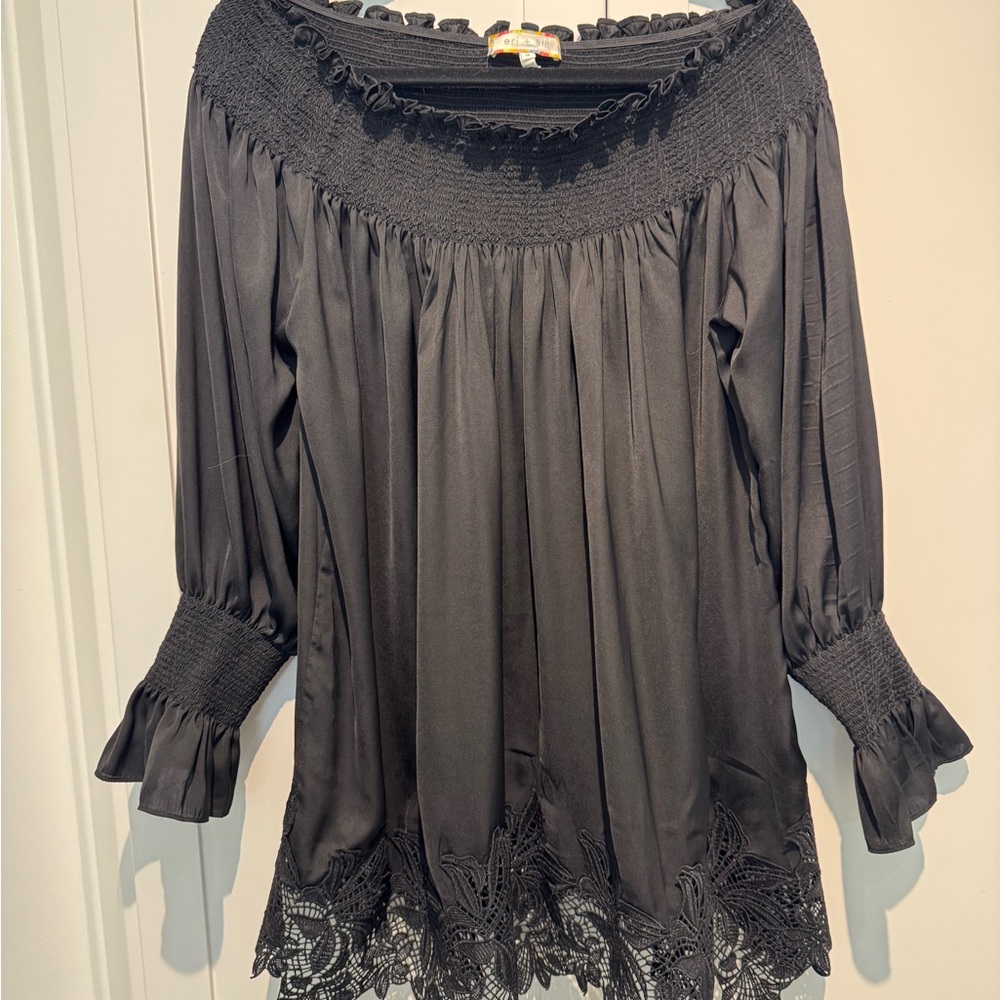 Anthropologie Vettora Off Shoulder Blouse by Eri + Ali Black/Crochet size M - Picture 3 of 5